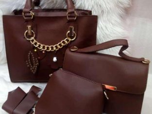 LIVRAISON DES SACS À MAIN