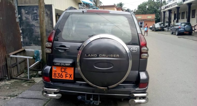 Y054ECV01 OFFRE : VOITURE À VENDRE CAMEROUN-YAOUN