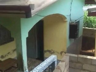 YR075M OFFRE : MAISON A VENDRE YAOUNDÉ/CAMEROU