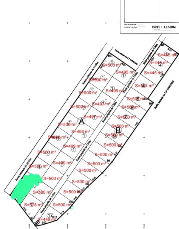 TERRAIN* a VENDRE un terrain de 200. M2 à nkozoa derrière lycée technique bilingue