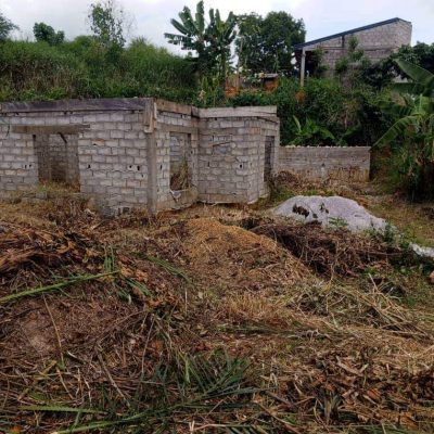 MAISON A VENDRE INACHEVE SUR YAOUNDE NYOM