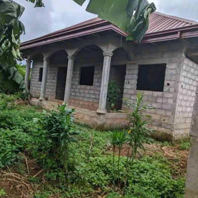 MAISON A VENDRE A NKOLBISSON YAOUNDE